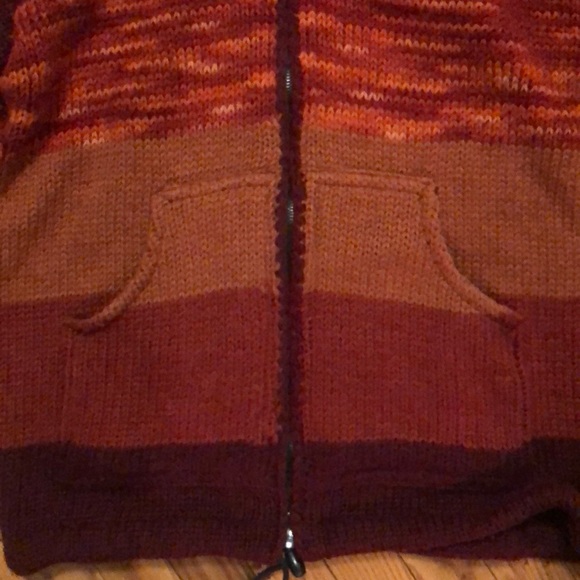100% Wool pullover hoodie - Picture 3 of 4